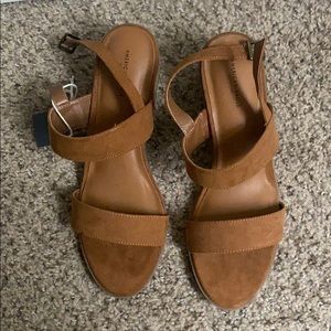 cute strappy sandal heels